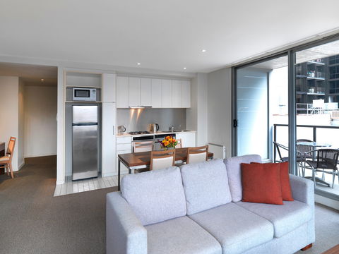Quest On Dorcas - Accommodation Directory 2