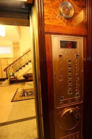 ULTIQA Rothbury Hotel - Accommodation Directory 1