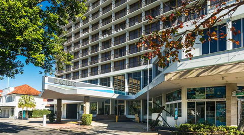 Pacific Hotel Cairns - Accommodation Directory 1