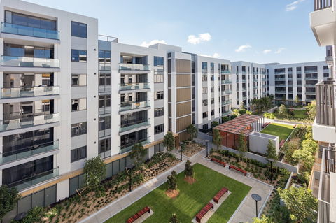 Meriton Suites Sydney Airport - Accommodation Directory 0