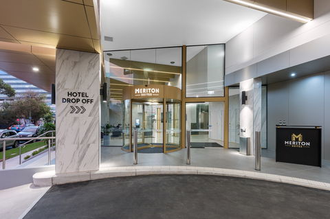 Meriton Suites Sydney Airport - Accommodation Directory 2
