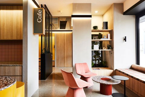 Lanbruk Apartment Hotel-Richomnd Hill - Accommodation Directory 2