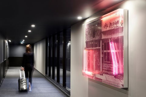 Midnight Hotel, Autograph Collection - Accommodation Directory 18