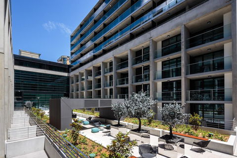 Avenue Hotel Canberra - Accommodation Directory 5