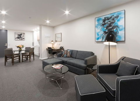 Avenue Hotel Canberra - Accommodation Directory 2