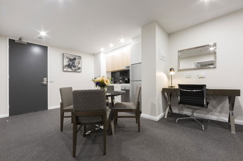 Avenue Hotel Canberra - Accommodation Directory 31