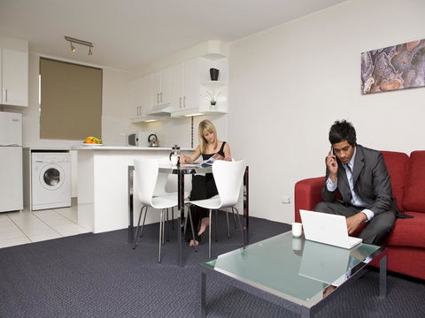 Manuka Park Serviced Apartments - Accommodation Directory 13