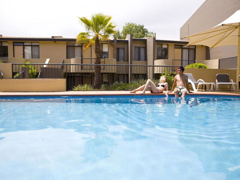 Manuka Park Serviced Apartments - Accommodation Directory 9
