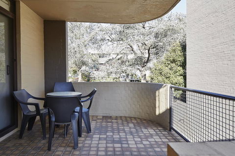 Manuka Park Serviced Apartments - Accommodation Directory 22
