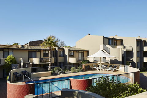 Manuka Park Serviced Apartments - Accommodation Directory 23