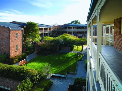 Adina Serviced Apartments Canberra Kingston - Accommodation Directory 13