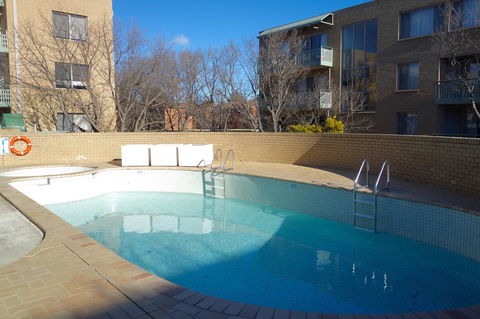 Kingston Comfy Apartment - Accommodation Directory 11