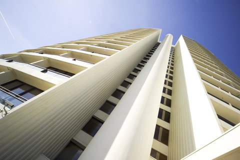 BreakFree Capital Tower Apartments - Accommodation Directory 5