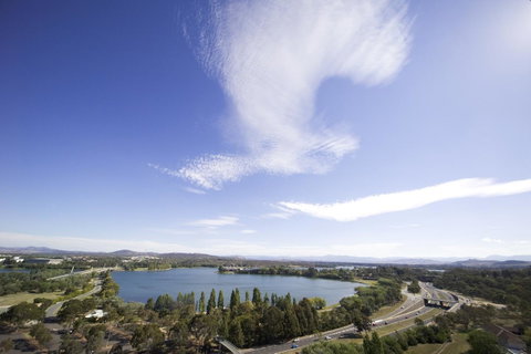BreakFree Capital Tower Apartments - Accommodation Directory 15
