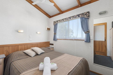 Port Broughton Tourist Park - Accommodation Directory 21