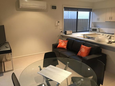 Villas On The Bay Kingscote - Accommodation Directory 9