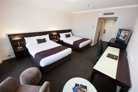 Hotel Grand Chancellor Adelaide - Accommodation Directory 1