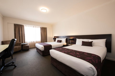 Hotel Grand Chancellor Adelaide - Accommodation Directory 2