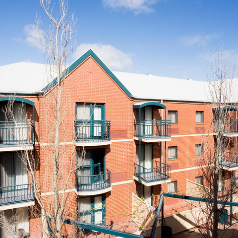 BreakFree Adelaide - Accommodation Directory 4