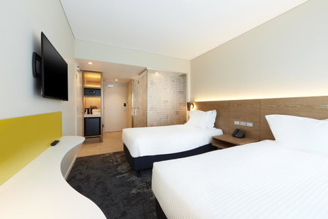 Holiday Inn Express Adelaide City Centre, An IHG Hotel - Accommodation Directory 5