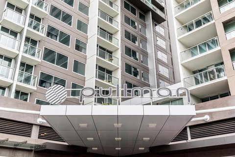 Pullman Adelaide - Accommodation Directory 8