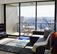 Whitmore SQ - Accommodation Directory