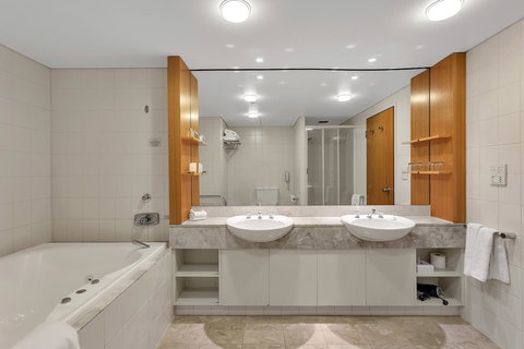 Stamford Plaza Adelaide - Accommodation Directory 20