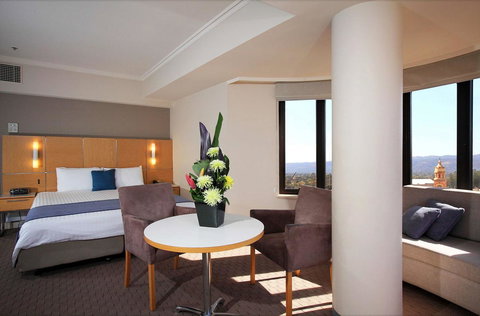 Stamford Grand Adelaide - Accommodation Directory 3