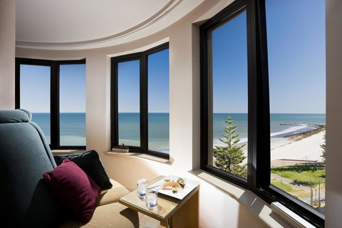 Stamford Grand Adelaide - Accommodation Directory 22