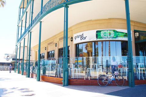 Stamford Grand Adelaide - Accommodation Directory 14