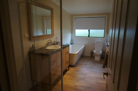 Kohinoor Getaway - Accommodation Directory 7