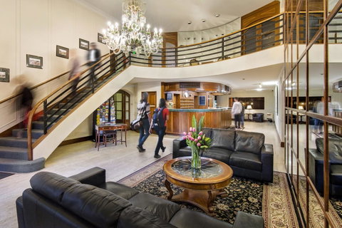 Adelaide Inn - Accommodation Directory 42