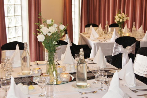 Adelaide Inn - Accommodation Directory 27