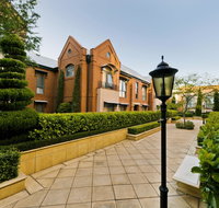 Majestic Old Lion Apartments - Accommodation Directory