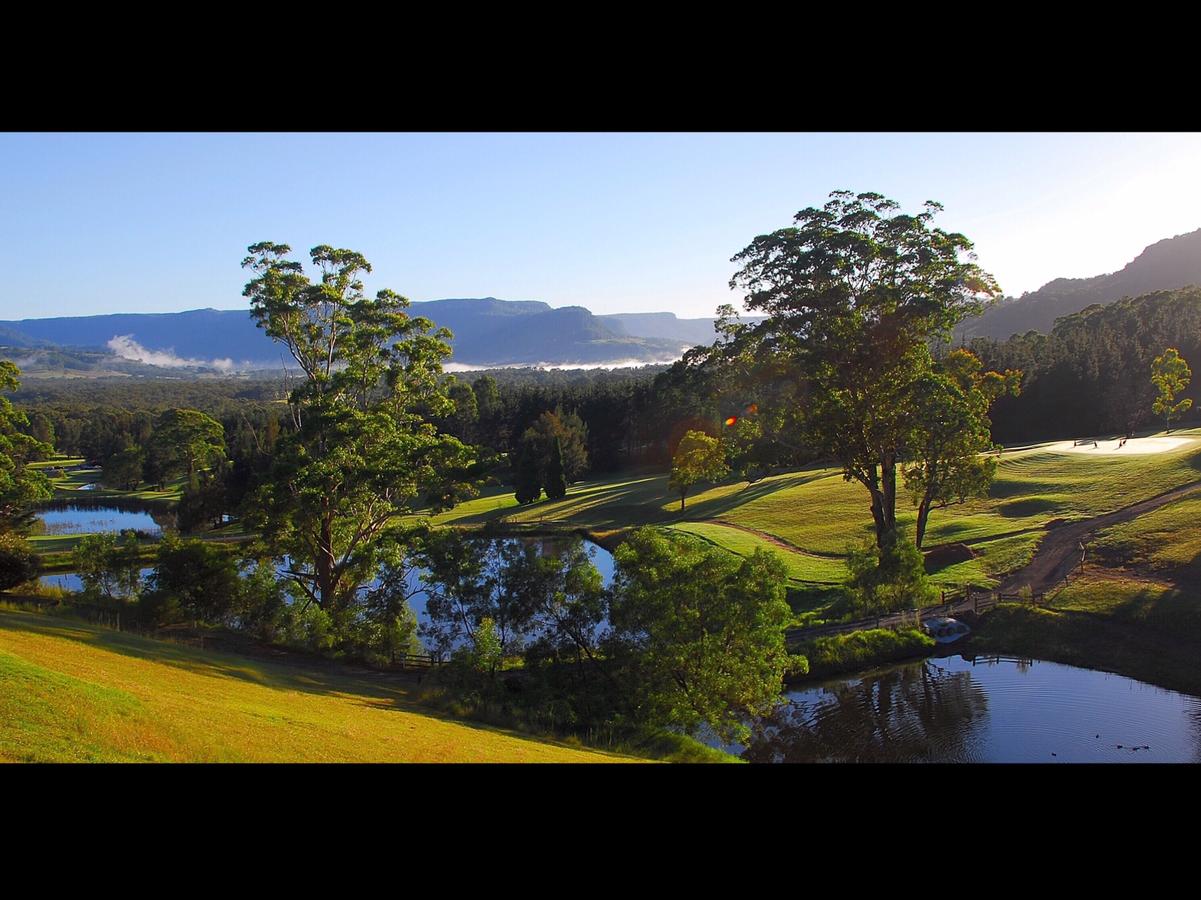 Manchester Square NSW Accommodation Directory