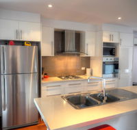 Home On Torrens - Accommodation Directory