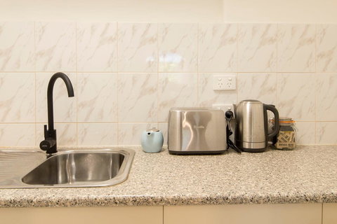 The Manor Basket Range - Accommodation Directory 9