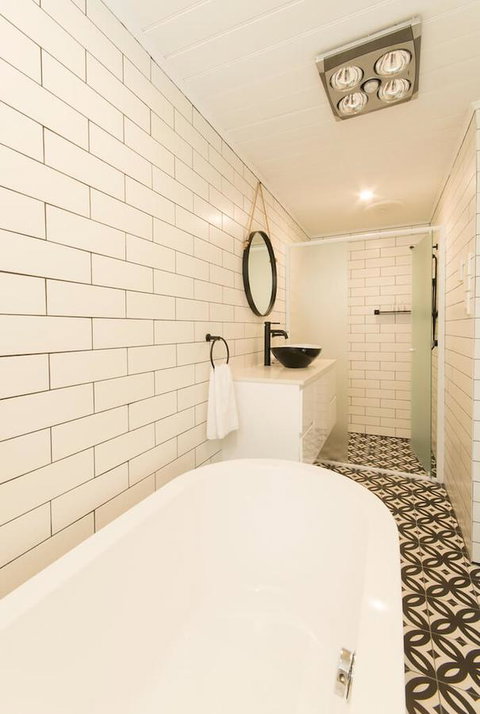 The Manor Basket Range - Accommodation Directory 1