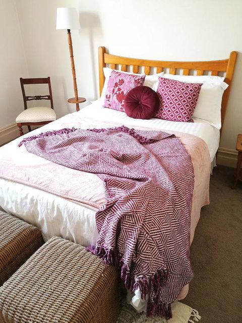 Hilda Anna's - Accommodation Directory 0