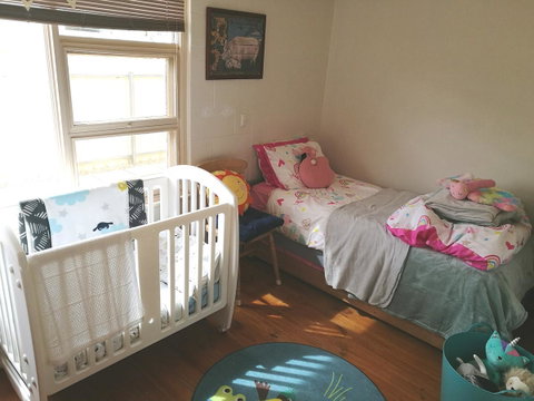 Hilda Anna's - Accommodation Directory 2