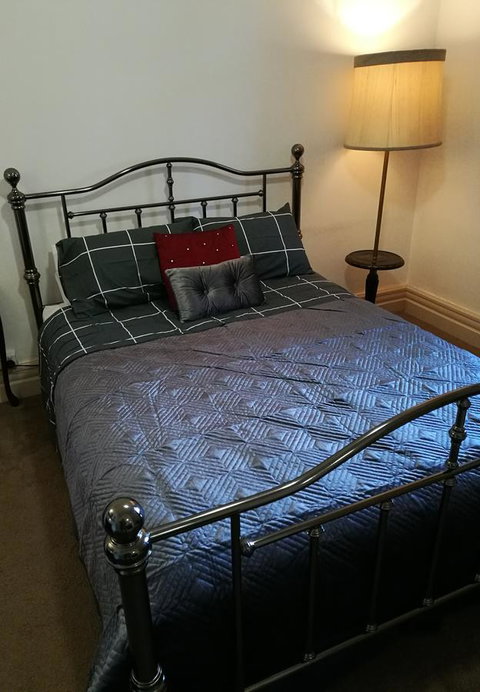 Hilda Anna's - Accommodation Directory 27