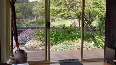 Admirals Inn - Accommodation Directory 16