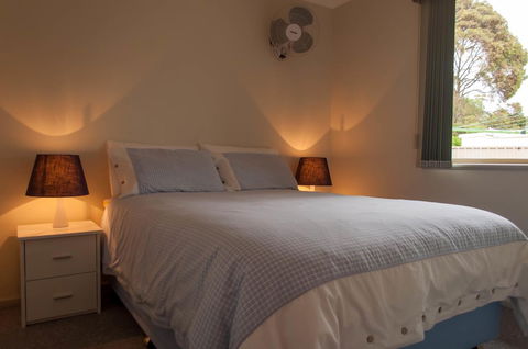 Admirals Inn - Accommodation Directory 22