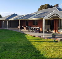Aldinga Beach overnighter or getaway home - Accommodation Directory