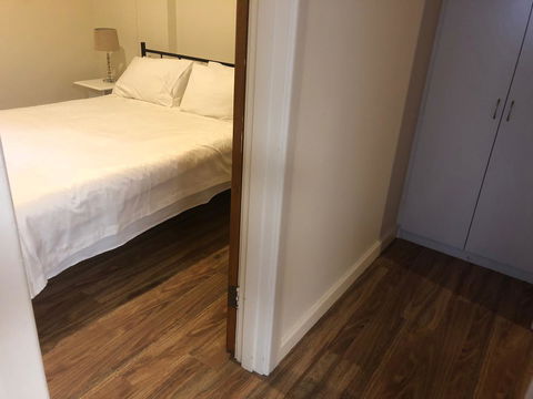 Kingscote Central - Accommodation Directory 5