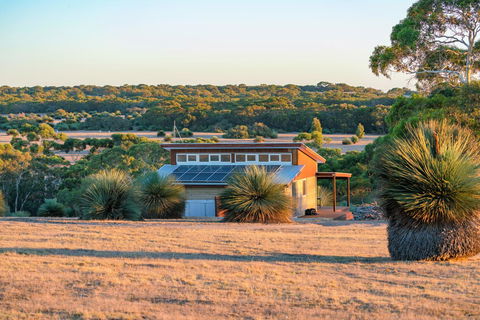 Ecopia Retreat - Accommodation Directory 18