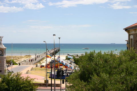 Semaphore Blue Apartments - Accommodation Directory 18