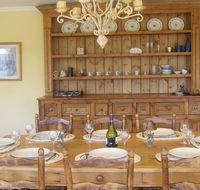 Gainsborough Cottage - Accommodation Directory
