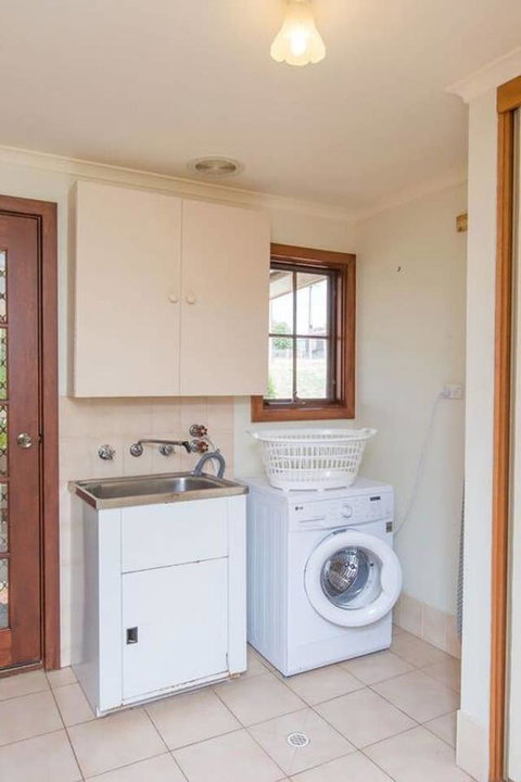 Bimbadeen - Accommodation Directory 8