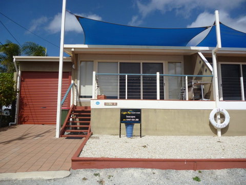 Seascape - Accommodation Directory 2